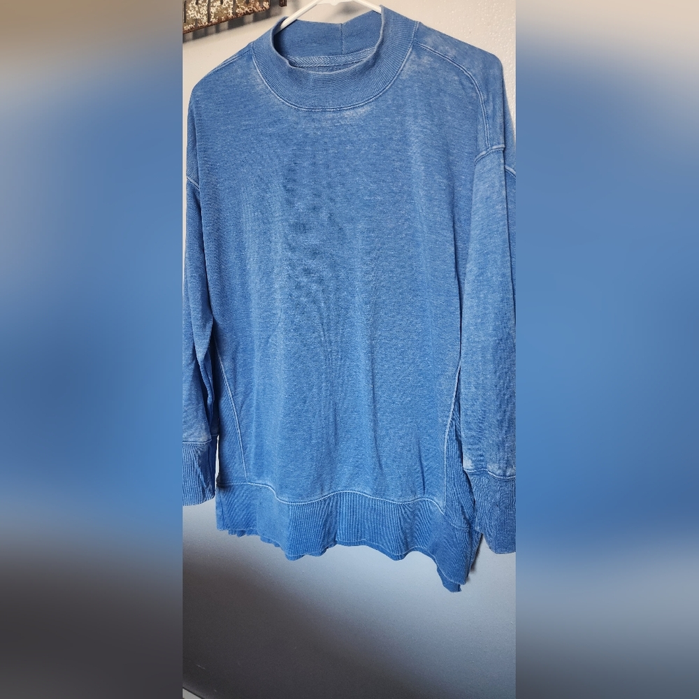 Blue Crewneck Sweatshirt